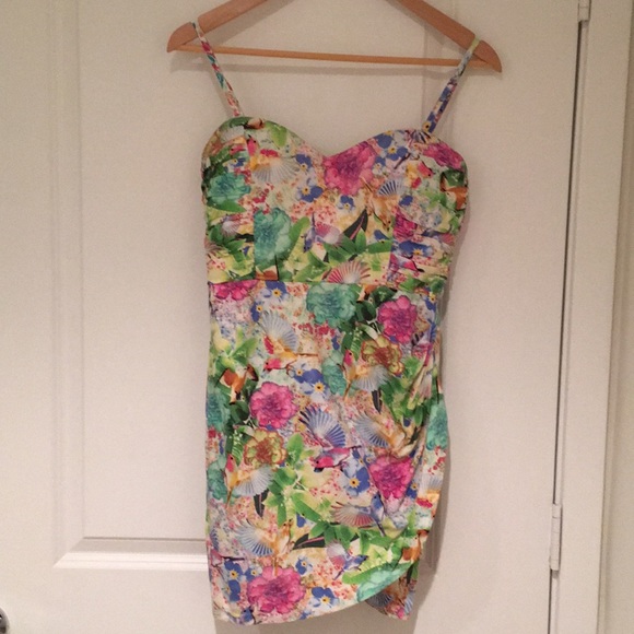 Niki Blossom Floral Cocktail Dress - Picture 6 of 6